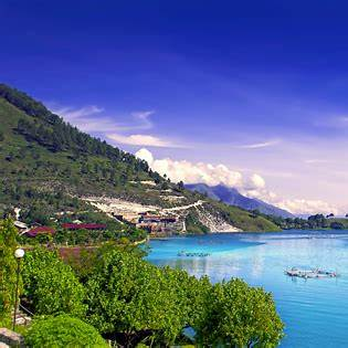 Pemandangan Danau Toba di Sumatera Utara